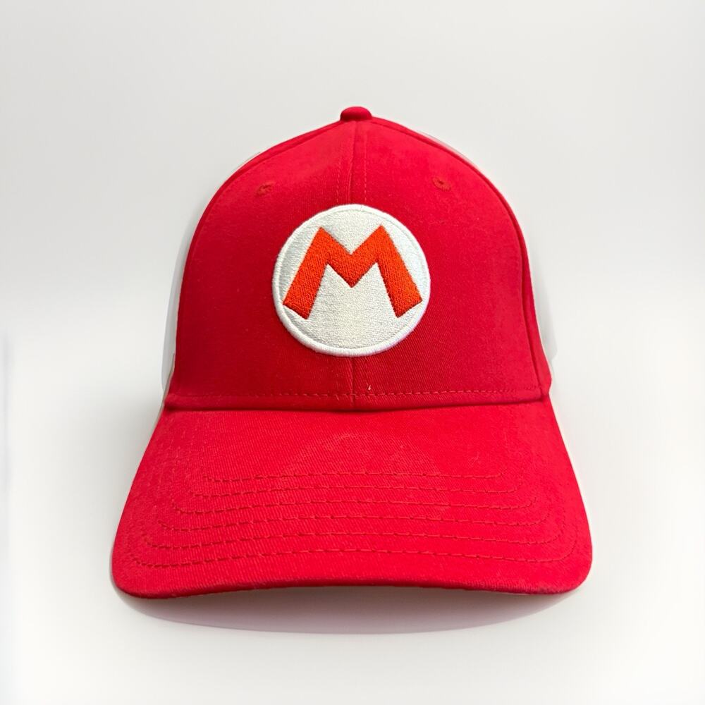 Super Nintendo World Mario Mens Red Fitted One Size Baseball Cap OSFM